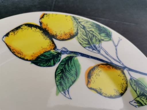 Тарелка обеденная 20 см Лимон ТМ BONAFFINI , арт BON146