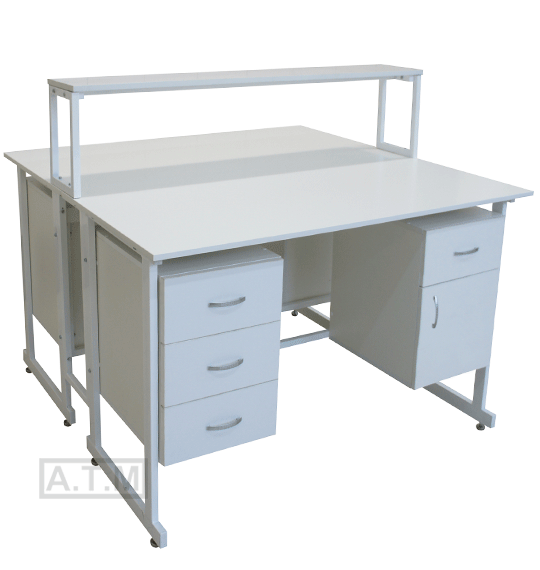 Стол лабораторный островной СЛЭ-130 с тумб, 1500х1500х850 мм, столешница - ЛДСП, химостойкий пластик