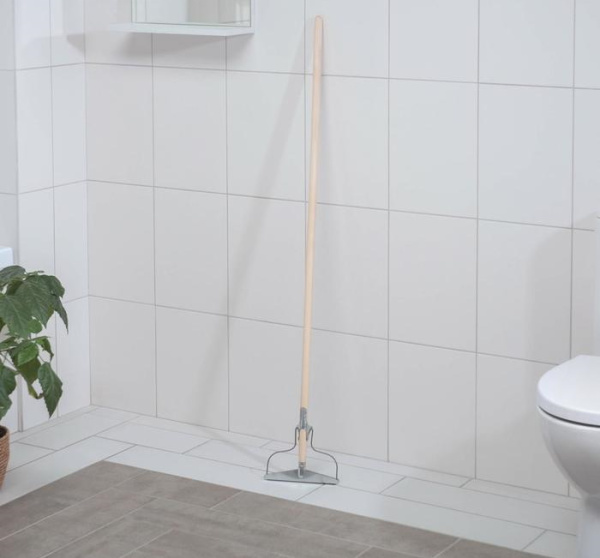 Тряпкодержатель металлический с дерев.черенком 19×2×122 см